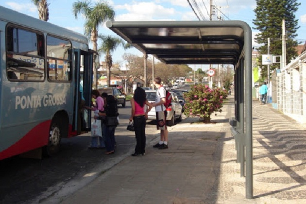 Em outros municípios paranaenses também foi pedido subsídio ao transporte público; veja como está a situação