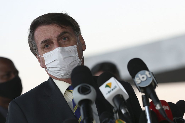 Bolsonaro diz que segundo exame para o coronavírus também deu positivo
