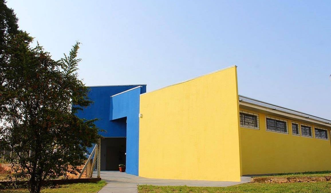 Escola Municipal do Campo Ida Albach é reinaugurada