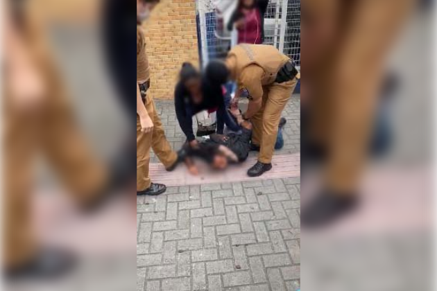 Vídeo: Ladrão tenta roubar celular, é imobilizado por mulher e pede: “me perdoa”