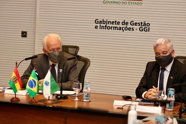 Embaixador da Bolívia visita o Paraná para promover acordos comerciais com o estado