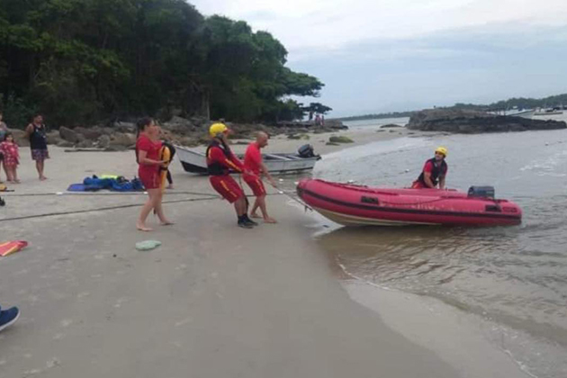Criança de 6 anos desaparece no mar em Guaratuba