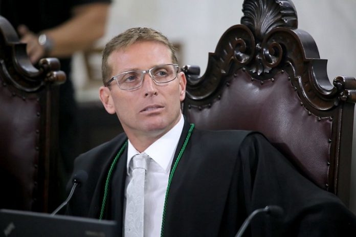 Fabio Camargo é eleito presidente do Tribunal de Contas do Paraná