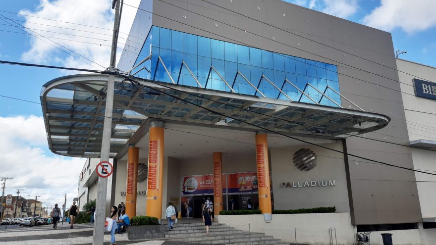 Shopping Palladium de Ponta Grossa realiza ‘Queima de Verão’ com descontos de até 70%