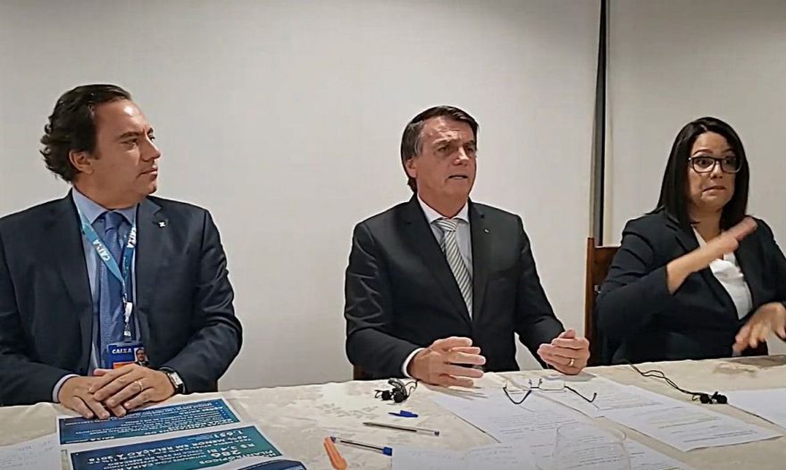 Bolsonaro aciona STF contra decretos que restringem a circulação