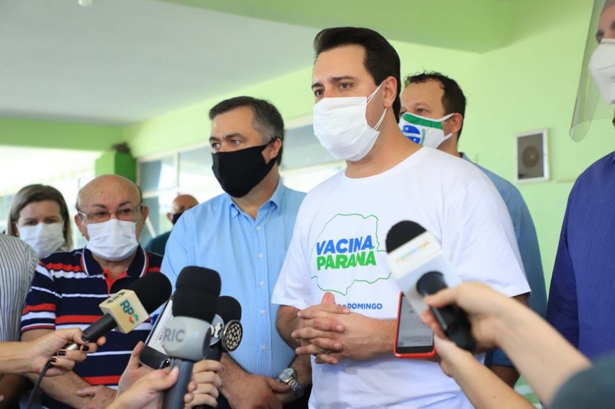 Paraná aplicou mais de meio milhão de vacinas no primeiro mês da campanha De Domingo a Domingo