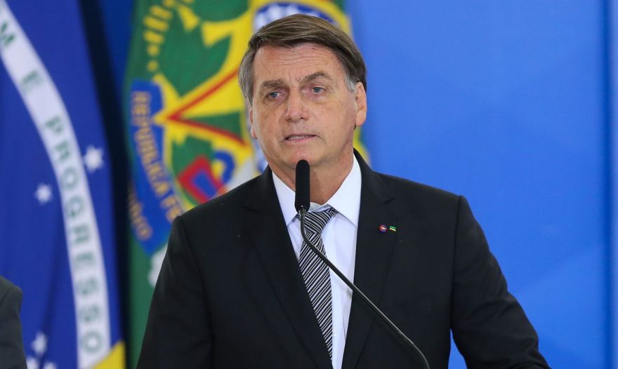 Bolsonaro e aliados tentam reduzir ‘fundão’ para R$ 4 bilhões, afirma jornalista