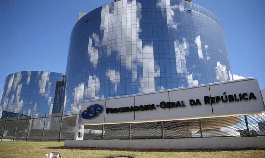 PGR pede abertura de inquérito sobre o presidente Bolsonaro no caso Covaxin