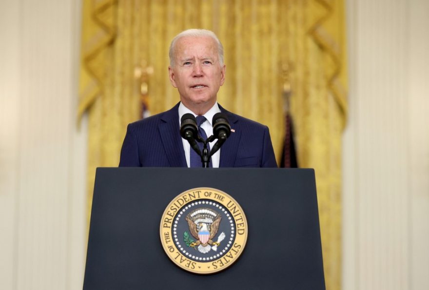 Joe Biden promete vingança após ataque terrorista: “Vamos caçar vocês”