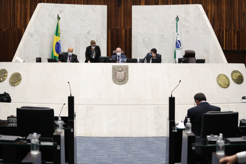 Assembleia aprova projeto que apoia hospitais públicos e filantrópicos do SUS no Paraná