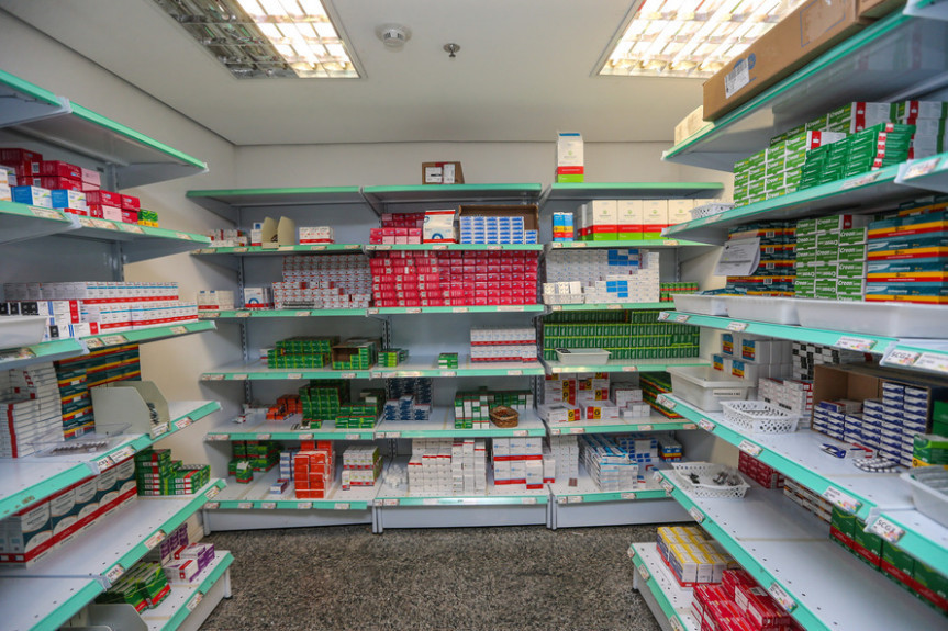 Assembleia discute parcelamento de ICMS sobre medicamentos e produtos farmacêuticos no Paraná