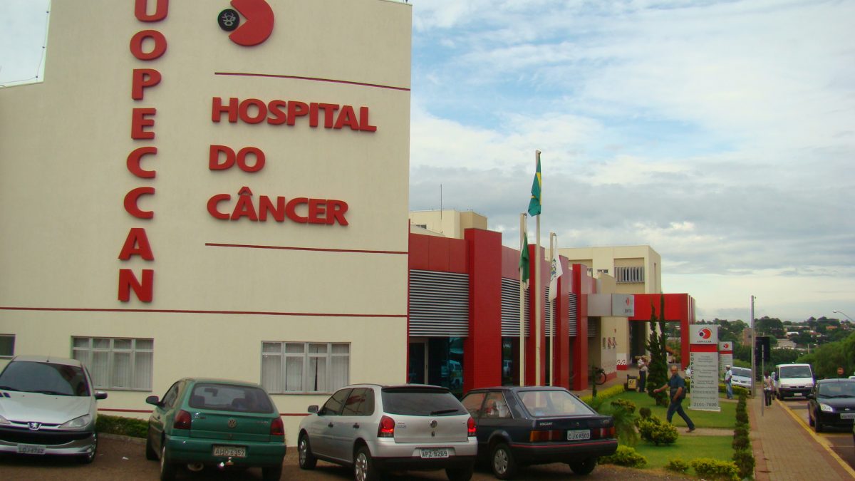 Hospital do Câncer Uopeccan recebe R$ 558 mil do BRDE para implementar novos programas
