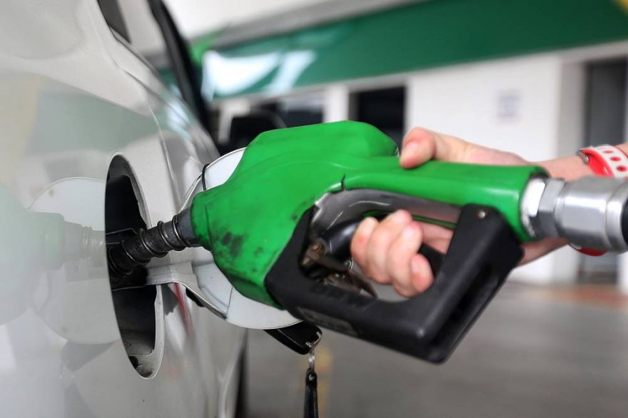 Feirão do Imposto oferta gasolina a R$ 5 em PG; saiba como participar