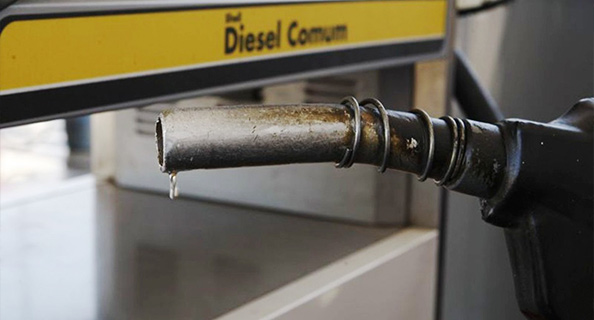 Brasil pode ficar 50 dias sem importar diesel, afirma ministro de Minas e Energia