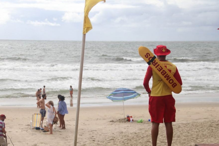 Paraná oferece vagas temporárias com remuneração para profissionais do turismo no verão