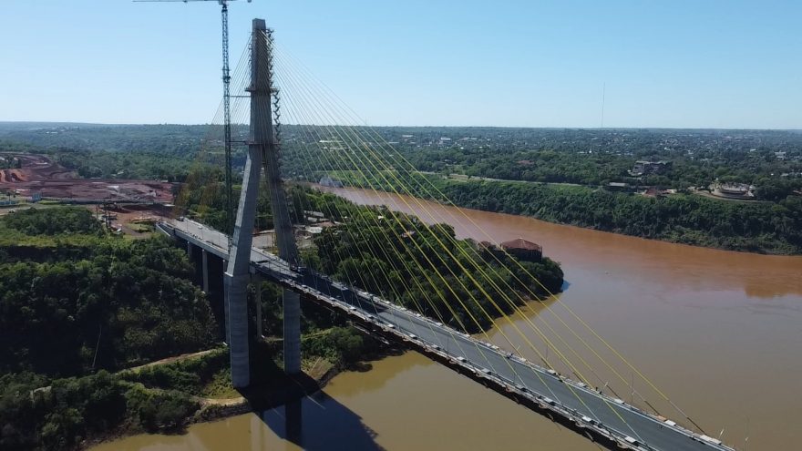 Com estrutura finalizada, Ponte da Integração Brasil-Paraguai atinge 96,6% de conclusão
