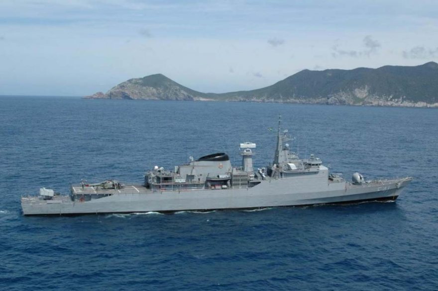 Paranaguá recebe embarcações da Marinha neste sábado (21); público poderá conhecer os navios