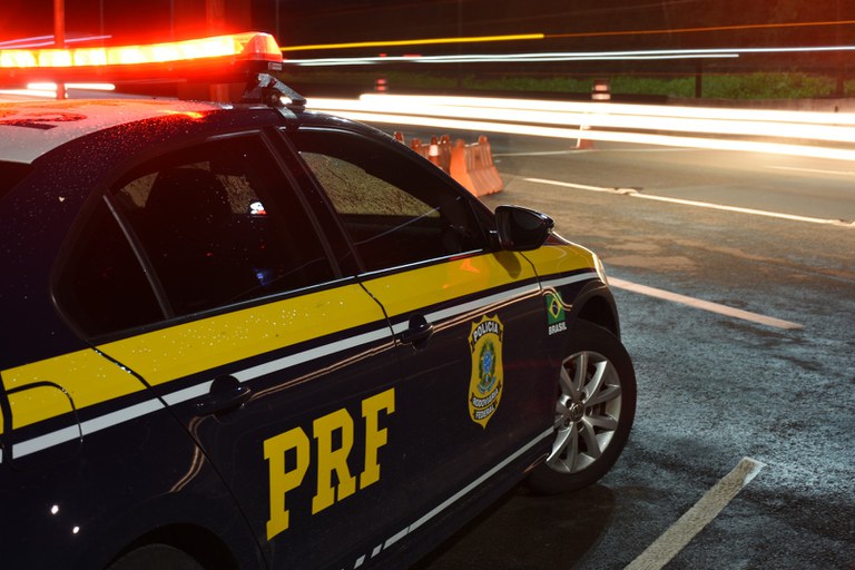 Homem morre atropelado na BR-376 em Ponta Grossa