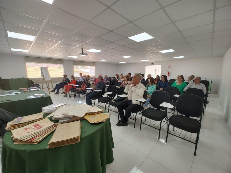 Palmeira sedia primeira reunião itinerante da Academia de Letras dos Campos Gerais