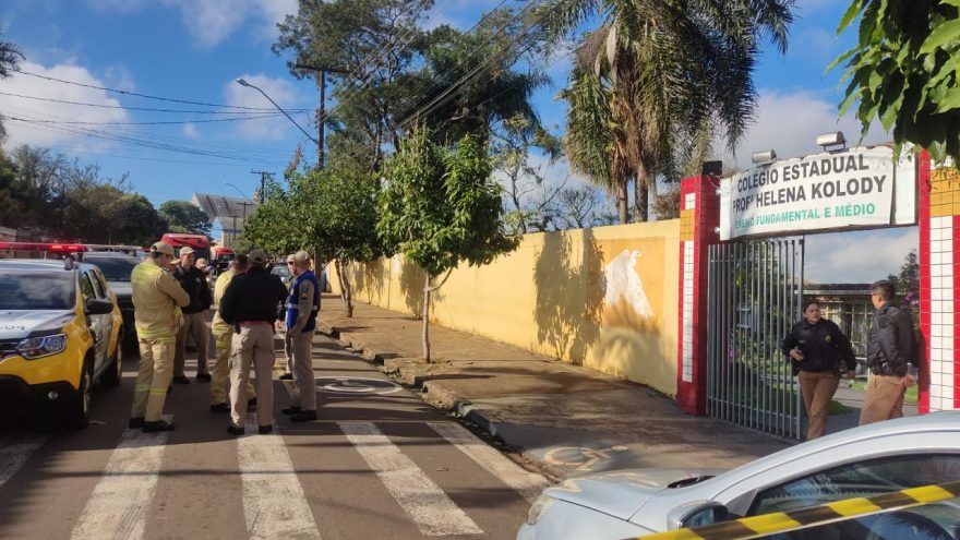 Governador Ratinho Junior decreta luto oficial de três dias no PR pela morte de aluna em ataque a escola