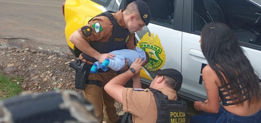Intervenções de policiais militares resultam no salvamento de bebês em diversas localidades do Paraná