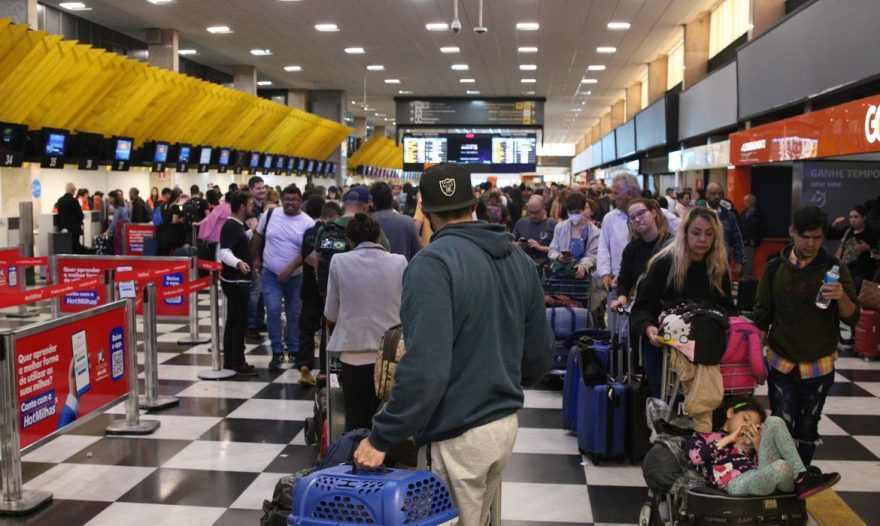 Justiça do Paraná condena 123 Milhas a emitir passagens para clientes após suspensão de viagens